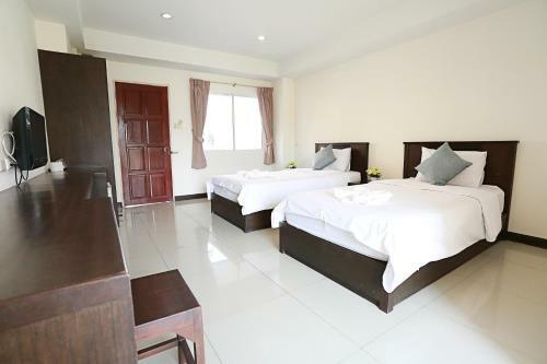 Hotel ??????? ???? Weerawan Place
