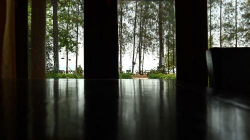 Hotel Koh Yao Noi Beach Resort