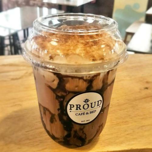 Albergue Proud Cafe&bed