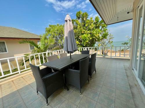 Villa Rim Chaam By Roomquest