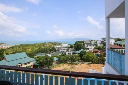 10 Bedroom Luxury Seaview Villas - 5 Mins To Beach