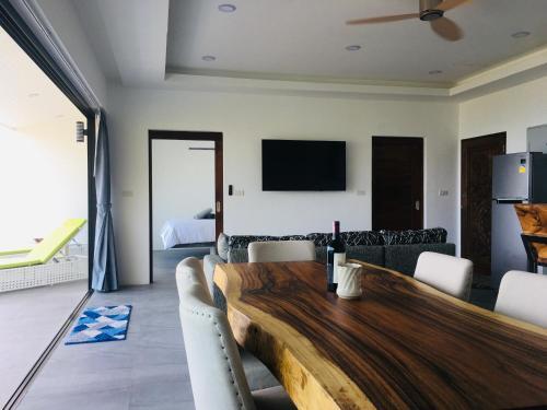 Villa Panoramic Ocean View - 2 Bedrooms