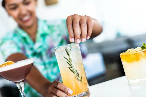 Hotel Tembo Beach Club & Resort