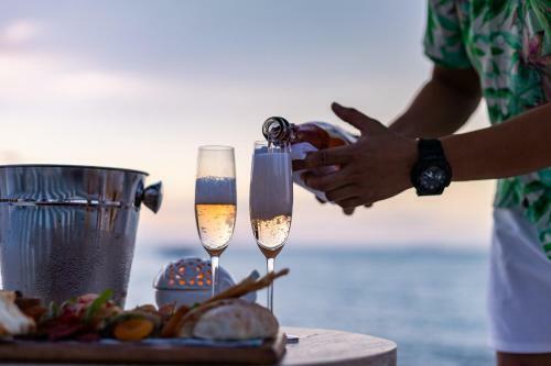 Hotel Tembo Beach Club & Resort