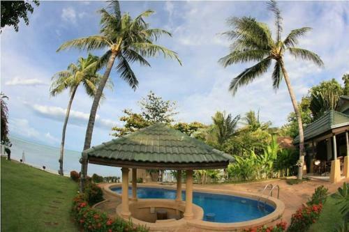 8 Bedroom Villas On Beach Front