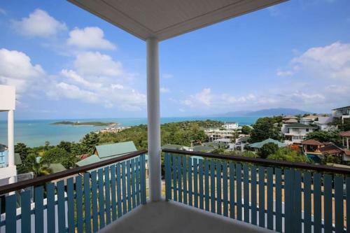 7 Bed Luxury Seaview Villas 5 Mins To Beach