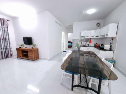 Apartamento C?n H? Dzung Tao