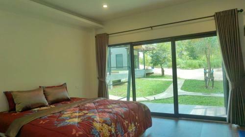 Hotel Ingtara At Lanta Resort