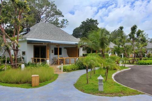 Hotel Lanta Casa Blanca - Sha Extra Plus