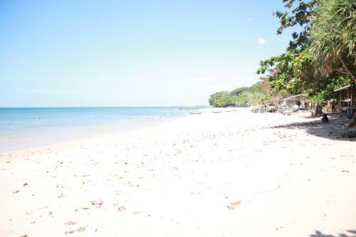 Albergue Sunset Bay Lanta Resort
