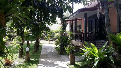 Hotel Fill - Feel @ Long Beach Resort