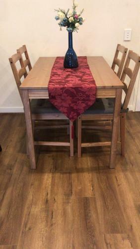 Elegant Design 2 Bed 2 Bath Apartment In Liverpool