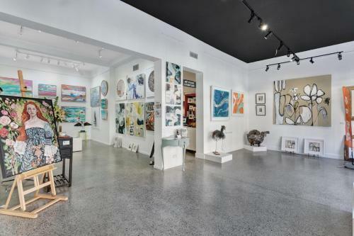 The Gallery Historic Apartment