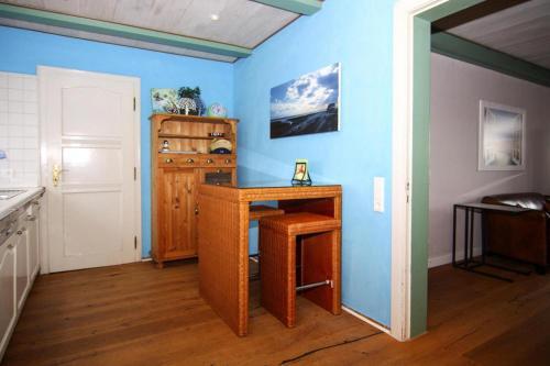 Holiday Home Alte Weinstube, Emmelsb�ll