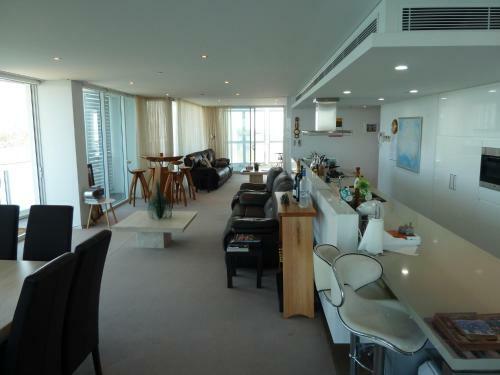 Luxury Apartment Overlooking Mandurah