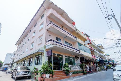 At Home Hotel