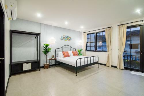 Seatown Huahin Poolvilla