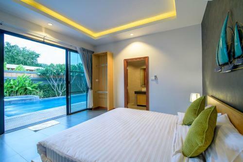 Seahouses Huahin Pool Villa