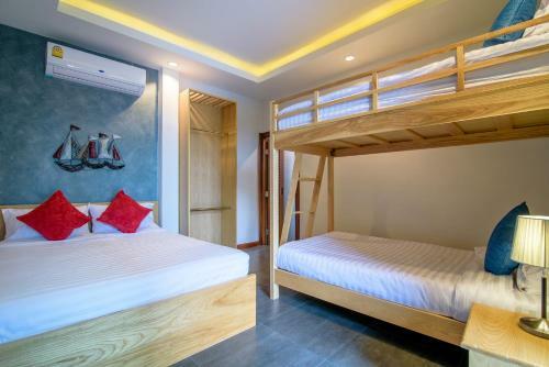 Seahouses Huahin Pool Villa