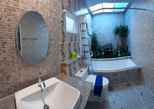 Hotel Fancy Carp Resort Hua-hin