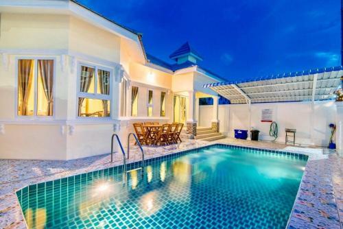 Baan Bussarin Pool Villa Huahin88
