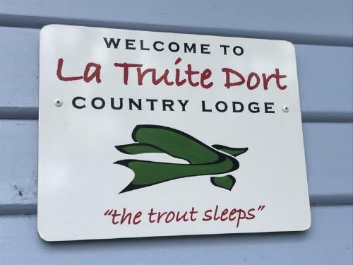 Lodge Wandering Trout Taphouse