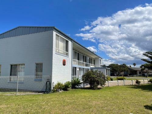 Hostal Fishpen Holiday Apartments
