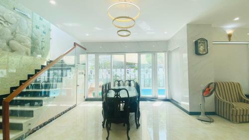 Villa Long Cung B1.5 H� Huy T?p