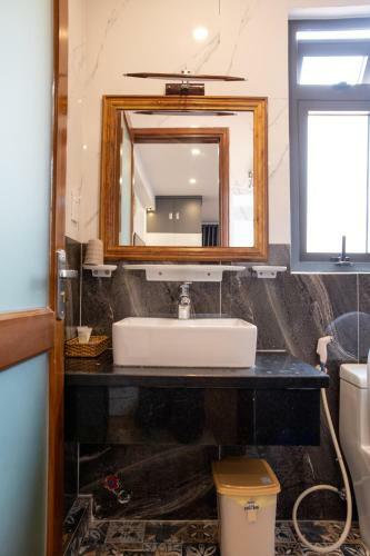 The Land Hotel V?ng T�u