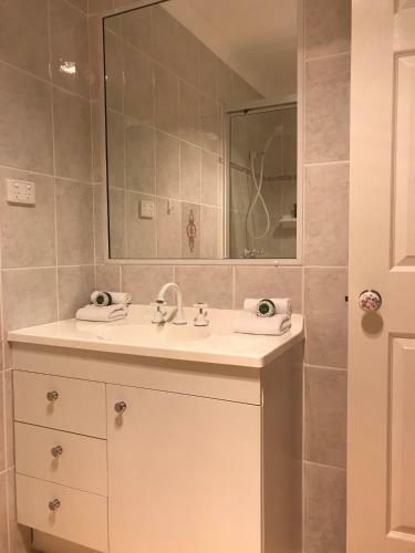 Hostal Villa Alessandra Rooms & Restaurant