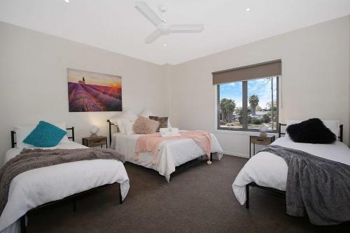 Mulwala Lakeside Townhouse #2
