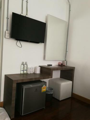 F Plus F Hostel