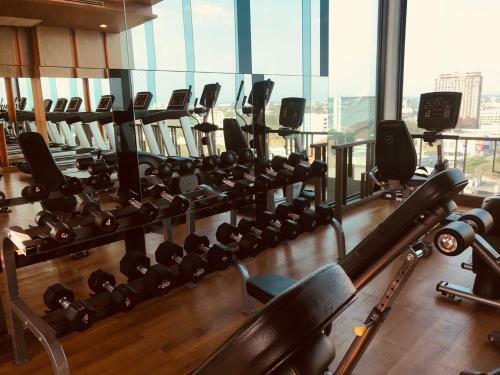 Apartamentos Astra Suites Central