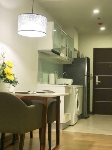Apartamentos Astra Suites Central