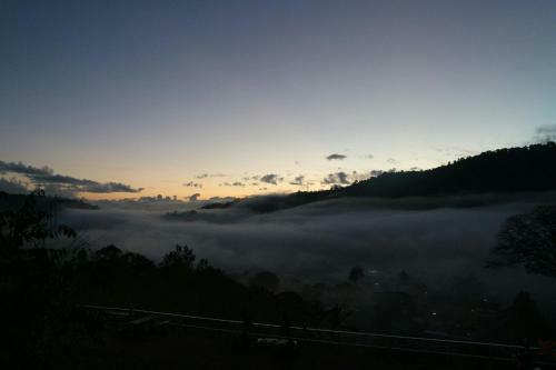 Hostal Mon View Doi