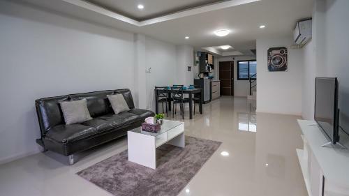 Hostal Le Bis Home