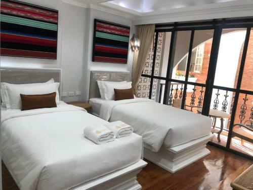 Lanna Oriental Hotel - Sha Extra Plus