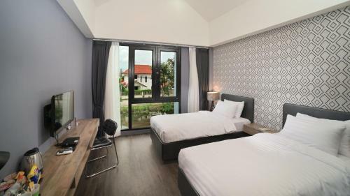 Hostal The Nichehome Waterside Living