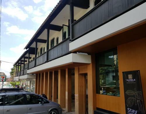 The Humble Bed & Hotel