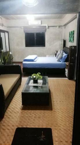Hostal Maleehome