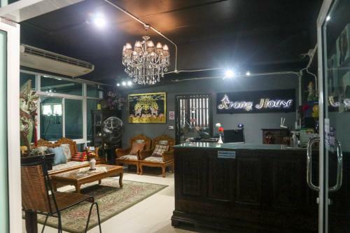 Hostal Krong House