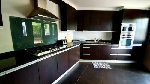 Azaya Luxury 4 Bedrooms Pool Villa