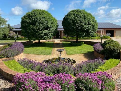 Villa Grand Country House