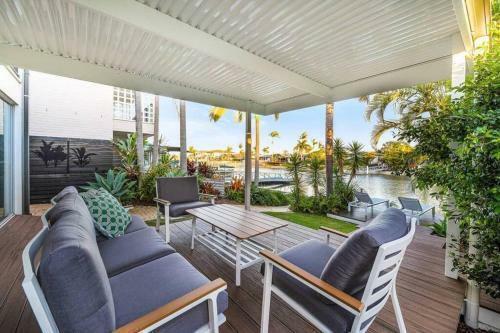 Stylish Mooloolaba Waterfront Home