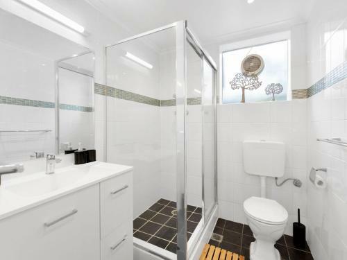 Thurlow Avenue 49 Unit 1