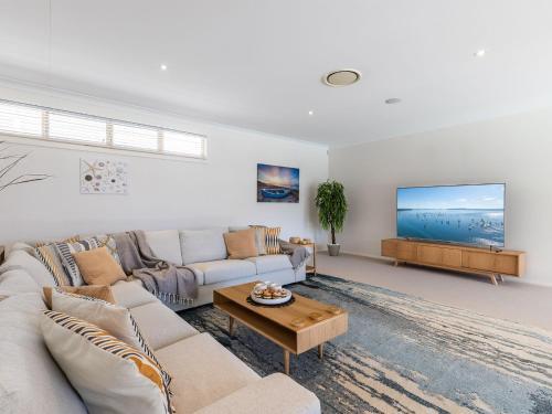 35 Wahgunyah Rd Nelson Bay