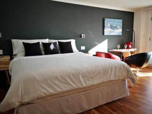 Bed & Breakfast Au Cachalot Cach� Le G�te H�tel