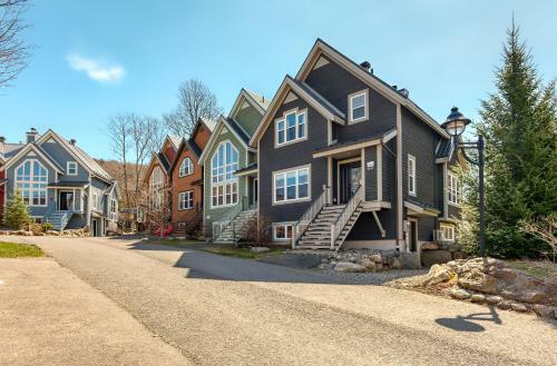 90-09 Chalet � Louer Stoneham