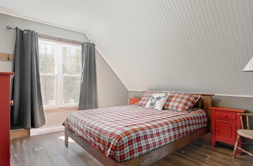 90-09 Chalet � Louer Stoneham