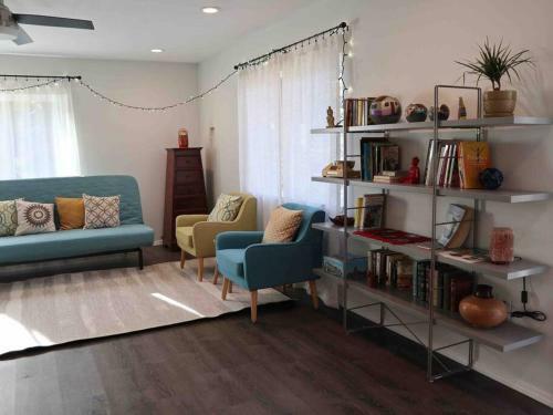 New Studio Near Yosemite With AC And Kitchen